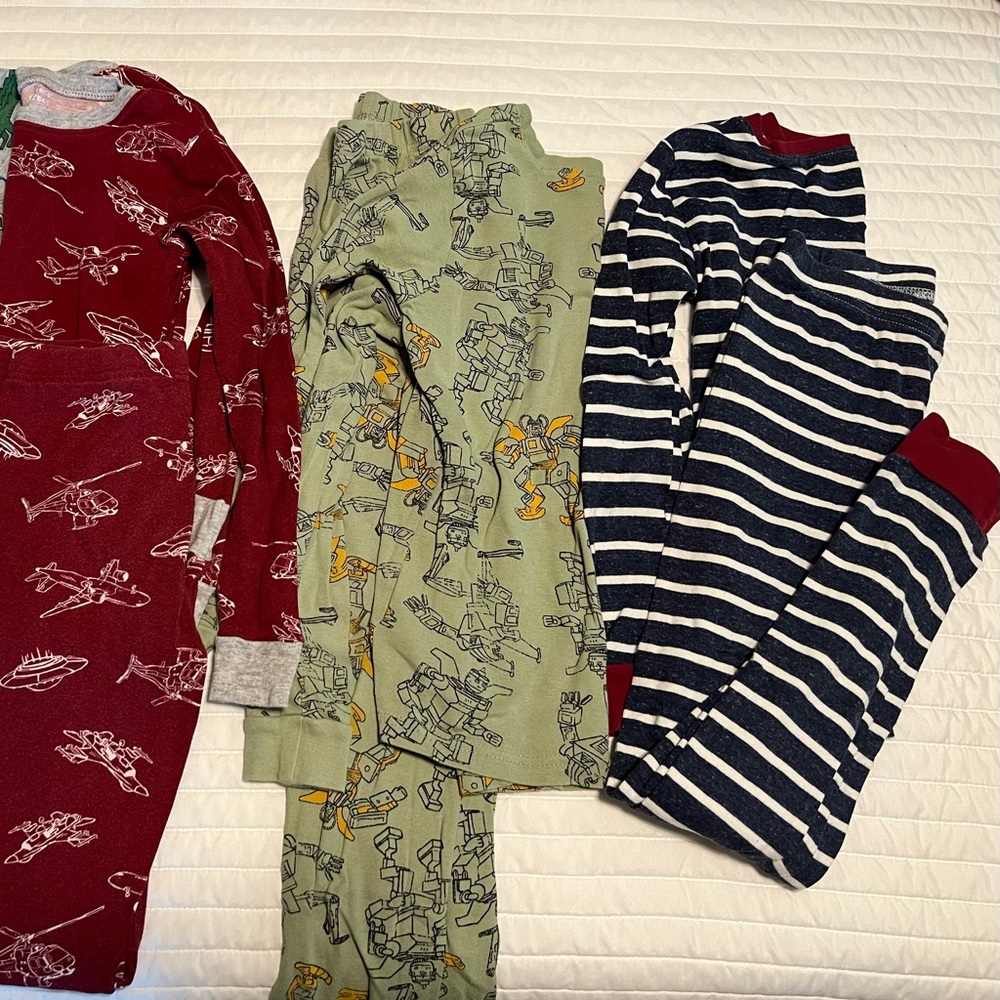 Boys size 10 pajamas carters